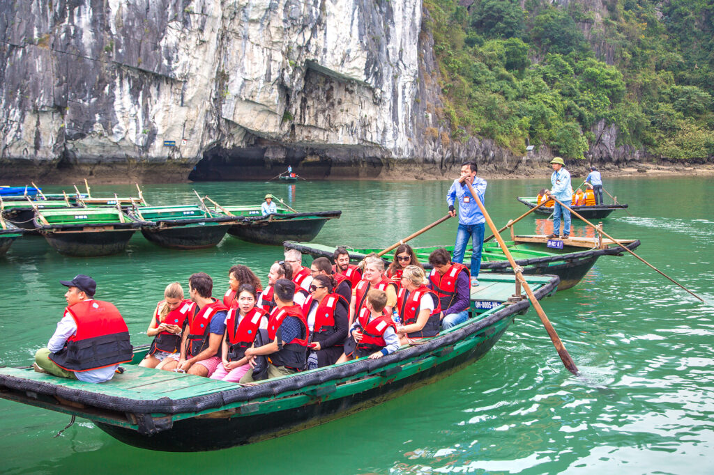 'Ha Long Bay Sea Lion Cruise