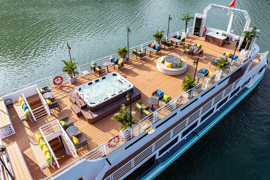 Tropical Cruise Lan Ha Day Cruise