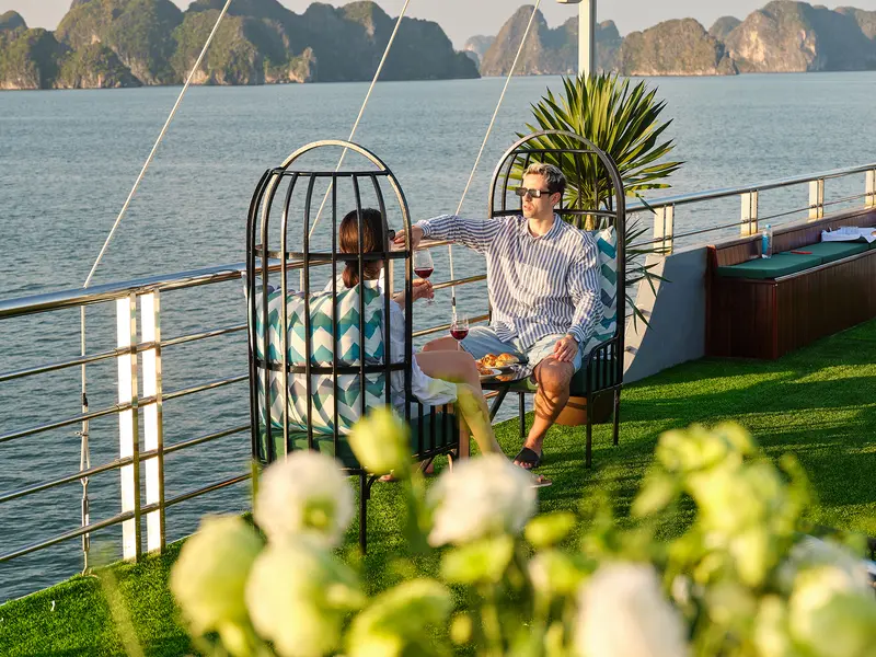 Sunset Halong Bay